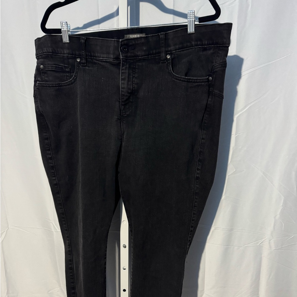 Torrid Women's Black Bombshell Skinny Jeans Size 20S